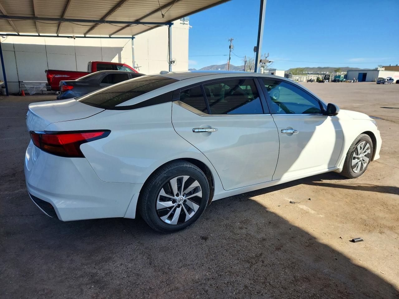 2019 Nissan Altima 2.5 S - Image 3