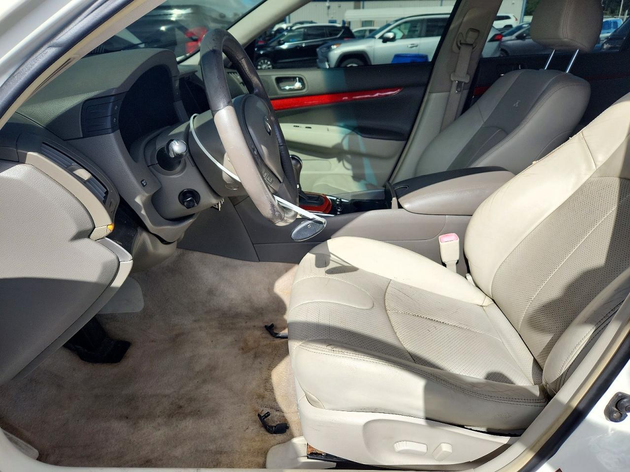 2011 Infiniti G37 Sedan X - Image 7