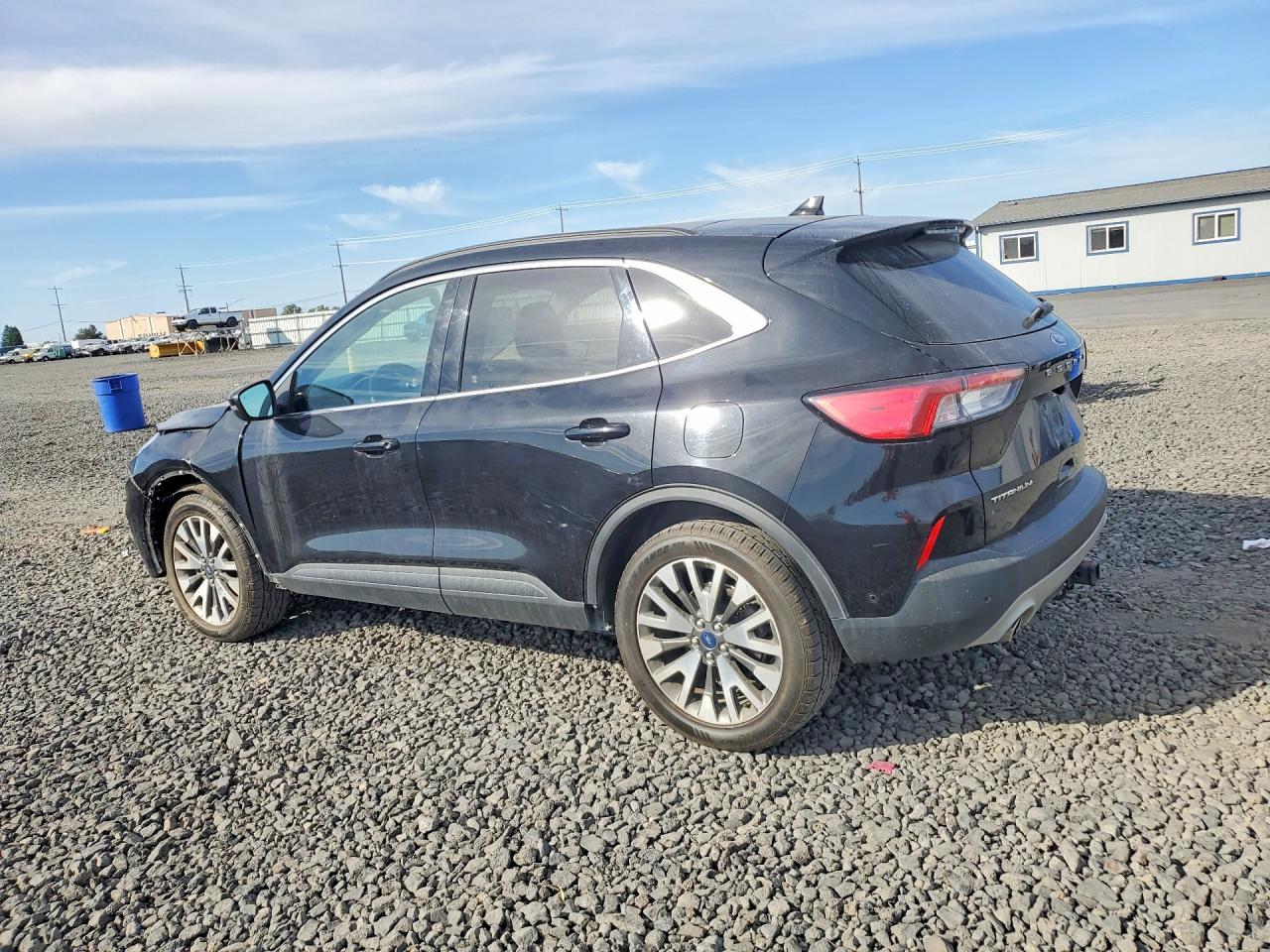 2020 Ford Escape Titanium - Image 2