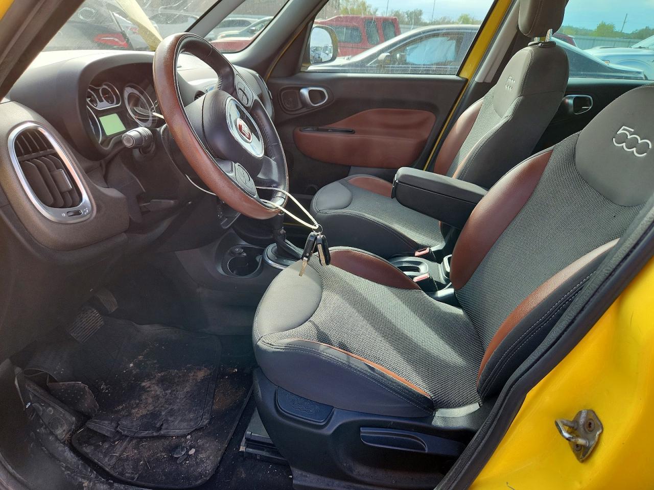 2014 Fiat 500L Trekking - Фото 7