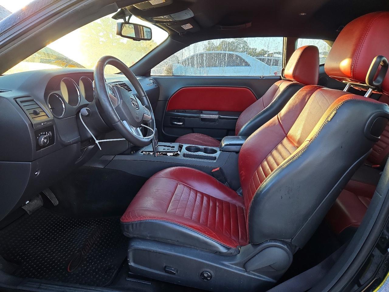 2013 Dodge Challenger R/T - Image 7