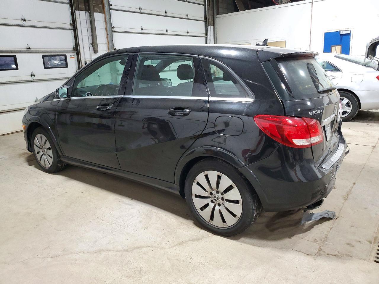 2017 Mercedes-Benz B 250E - Фото 2