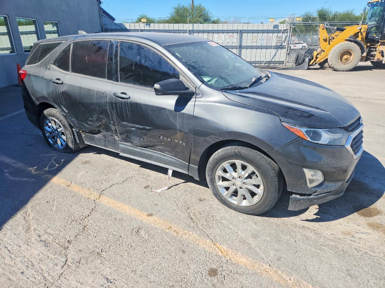 2018 Chevrolet Equinox Ls - Фото 4