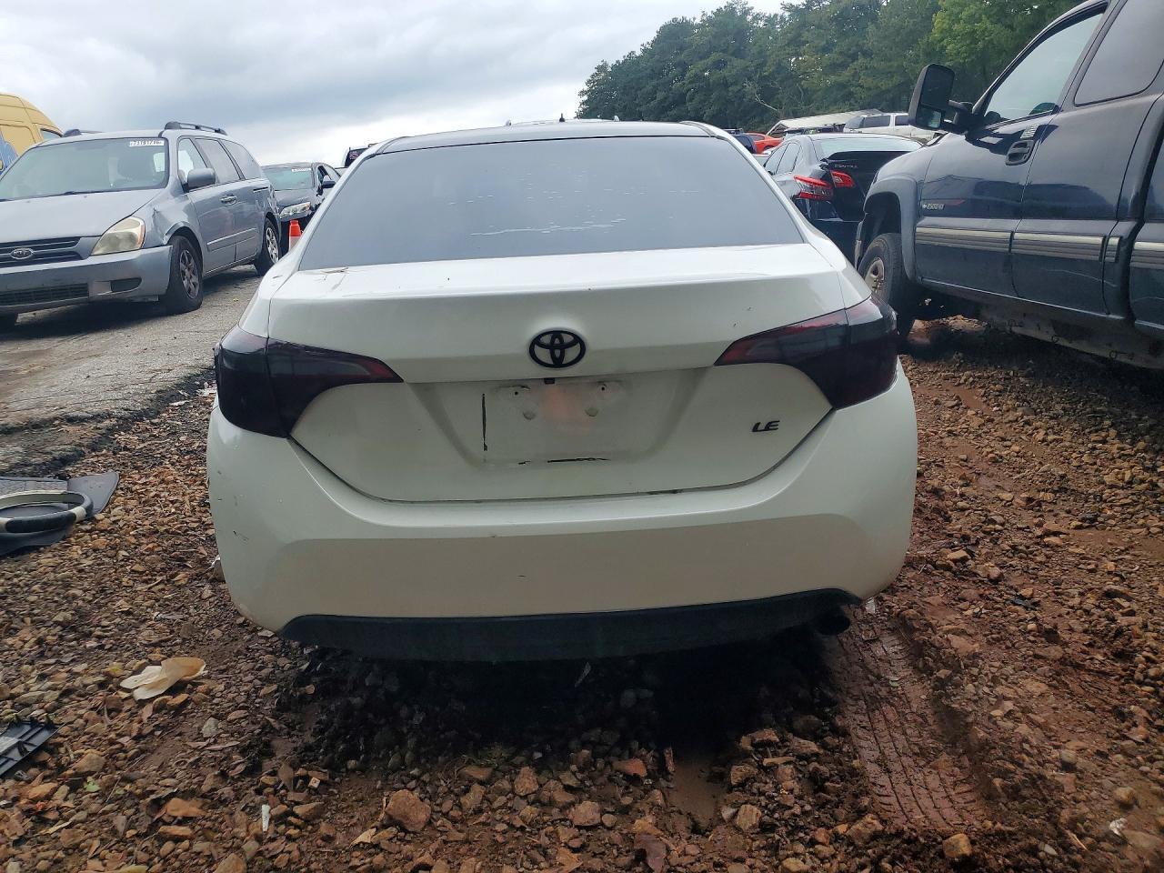 2016 Toyota Corolla Le - Фото 6