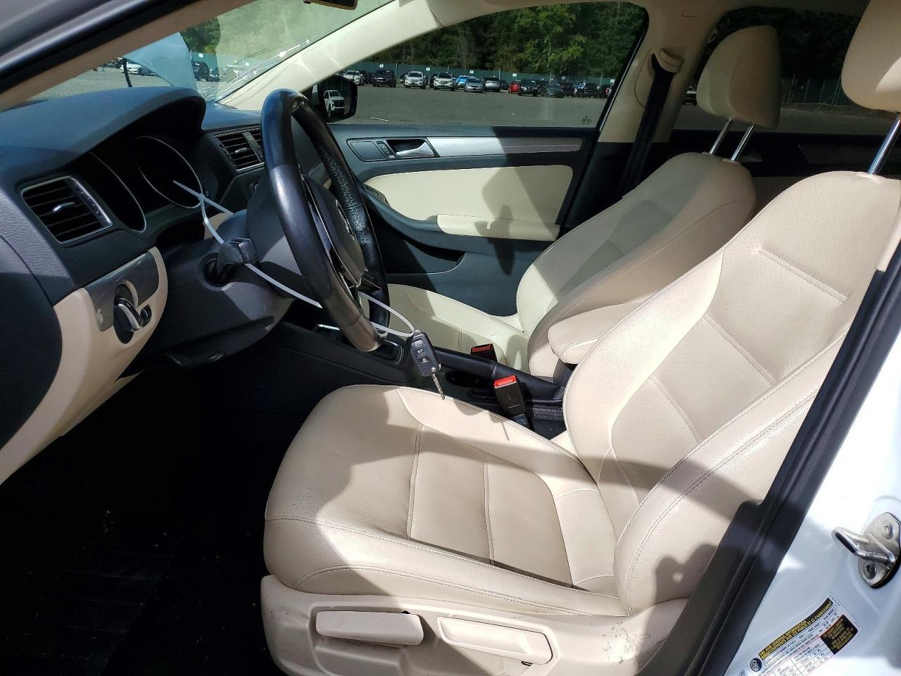 2018 Volkswagen Jetta Se - Image 7