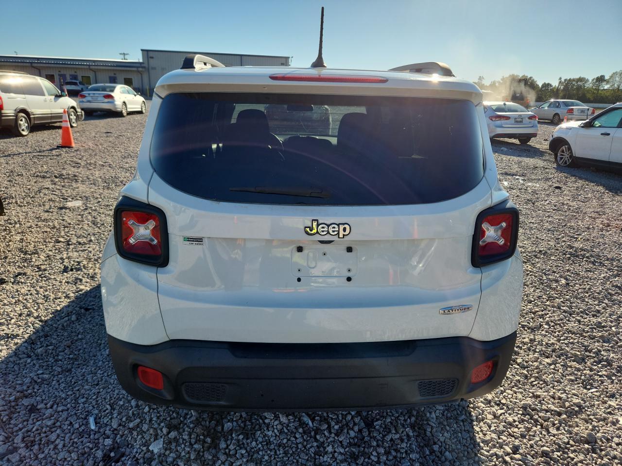 2017 Jeep Renegade Latitude - Фото 6