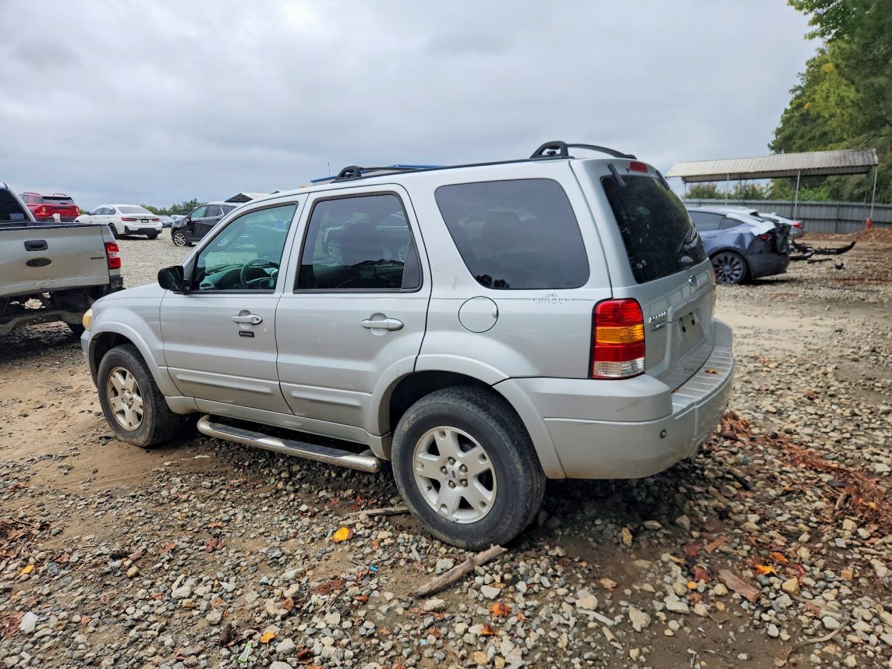 2007 Ford Escape Limited - Фото 2