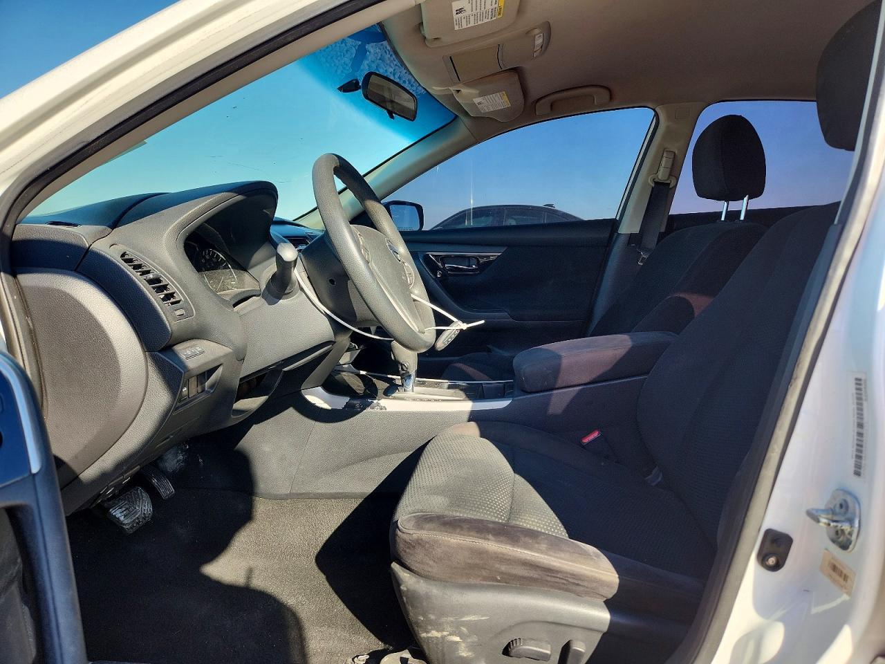 2014 Nissan Altima 2.5 S - Фото 7