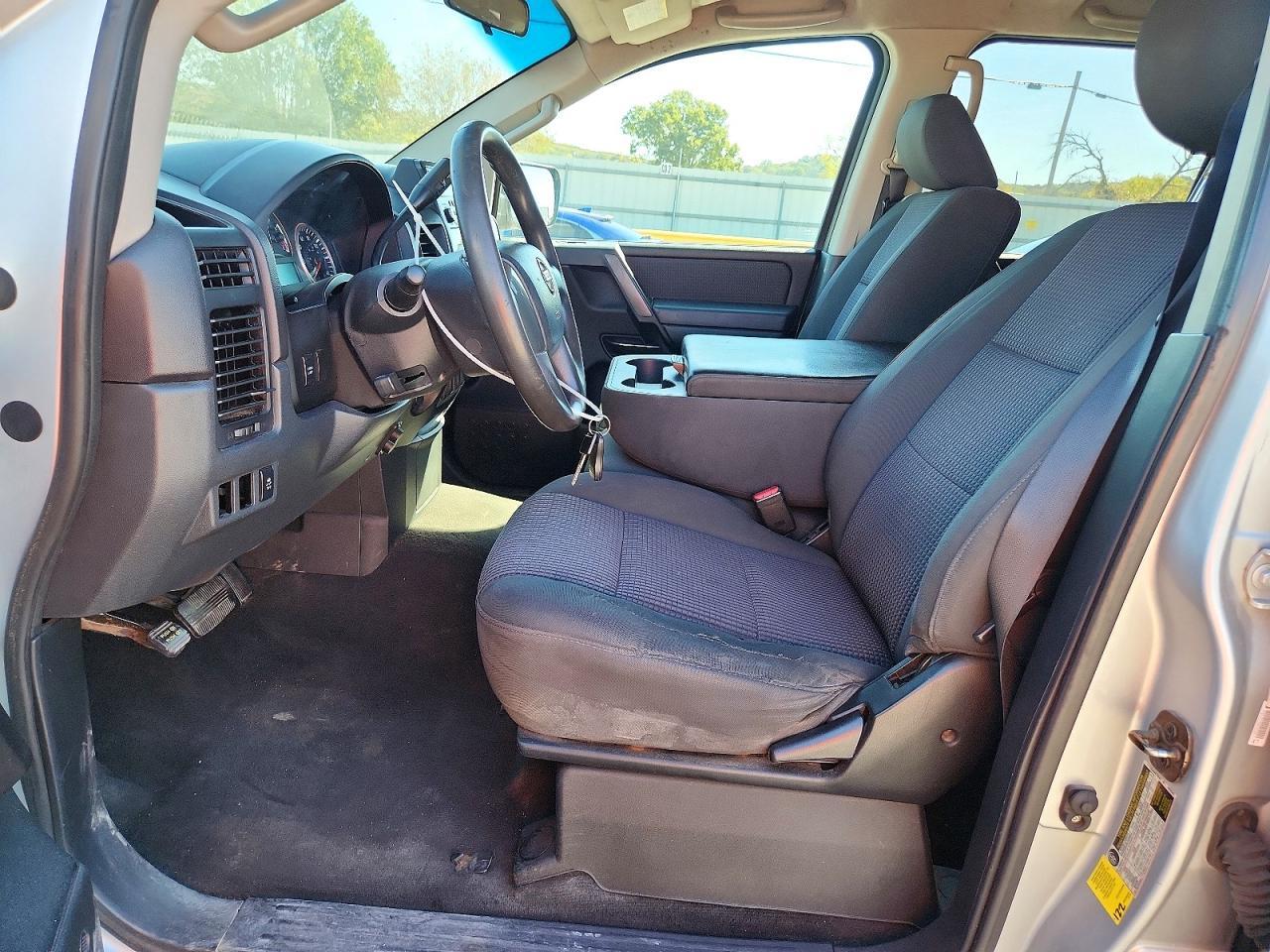 2013 Nissan Titan S - Image 7