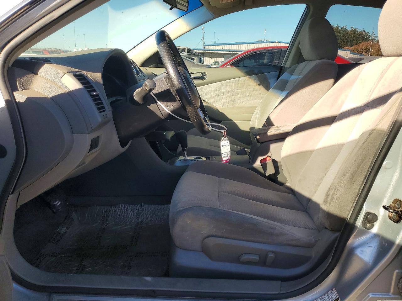 2009 Nissan Altima 2.5 - Image 7