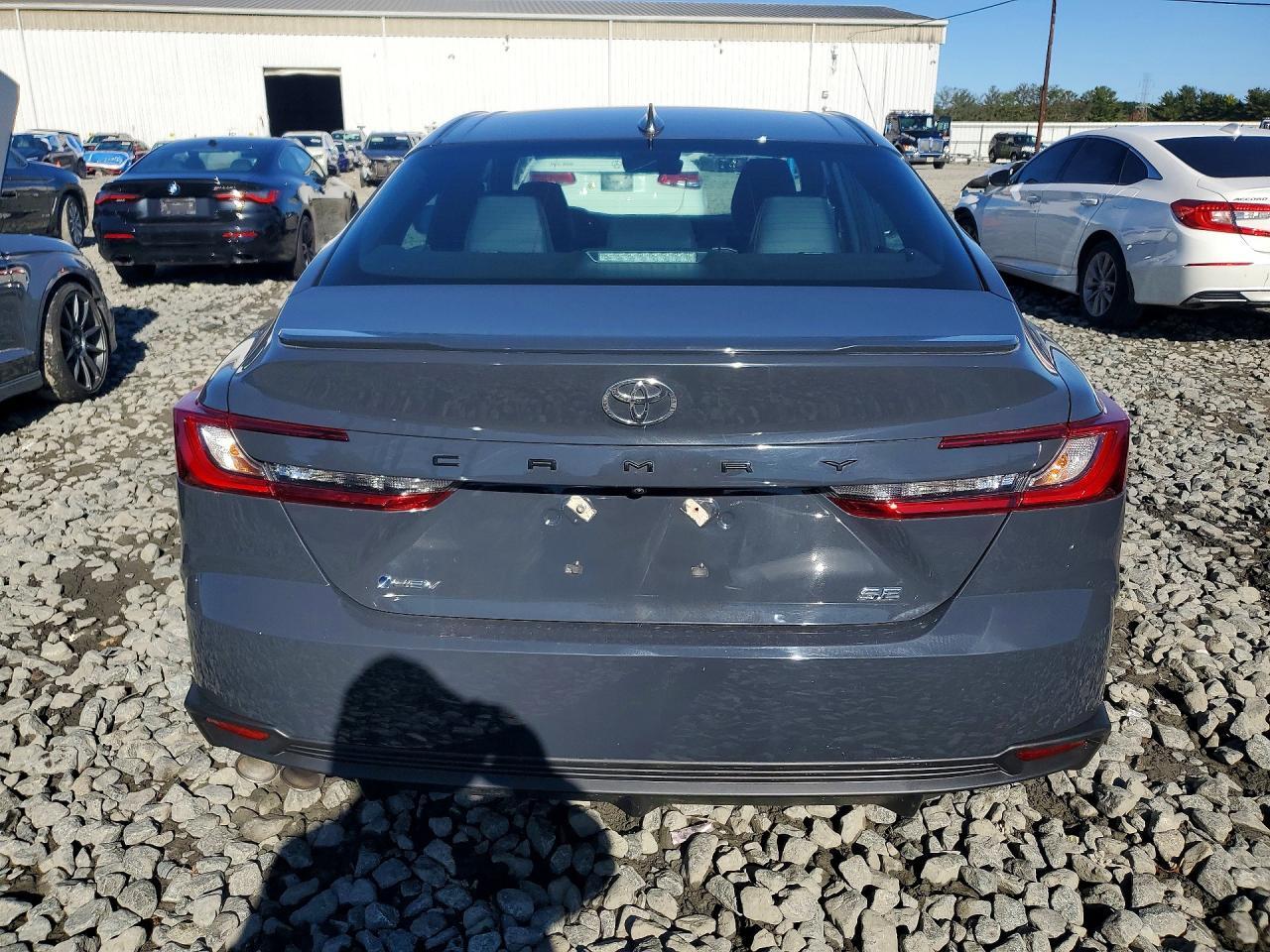 2026 Toyota Camry Se - Фото 6