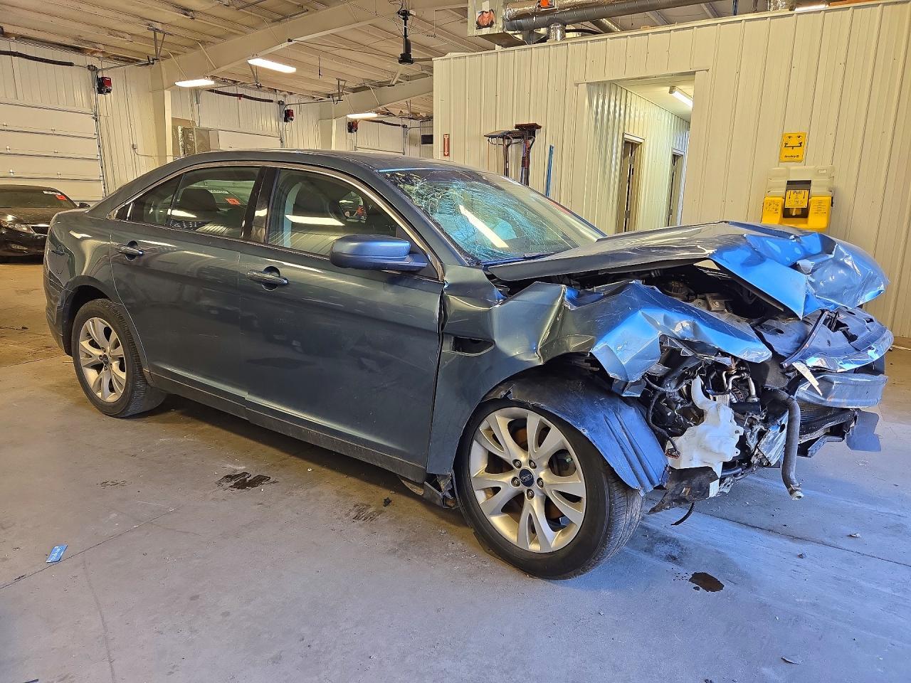 2010 Ford Taurus Sel - Фото 4
