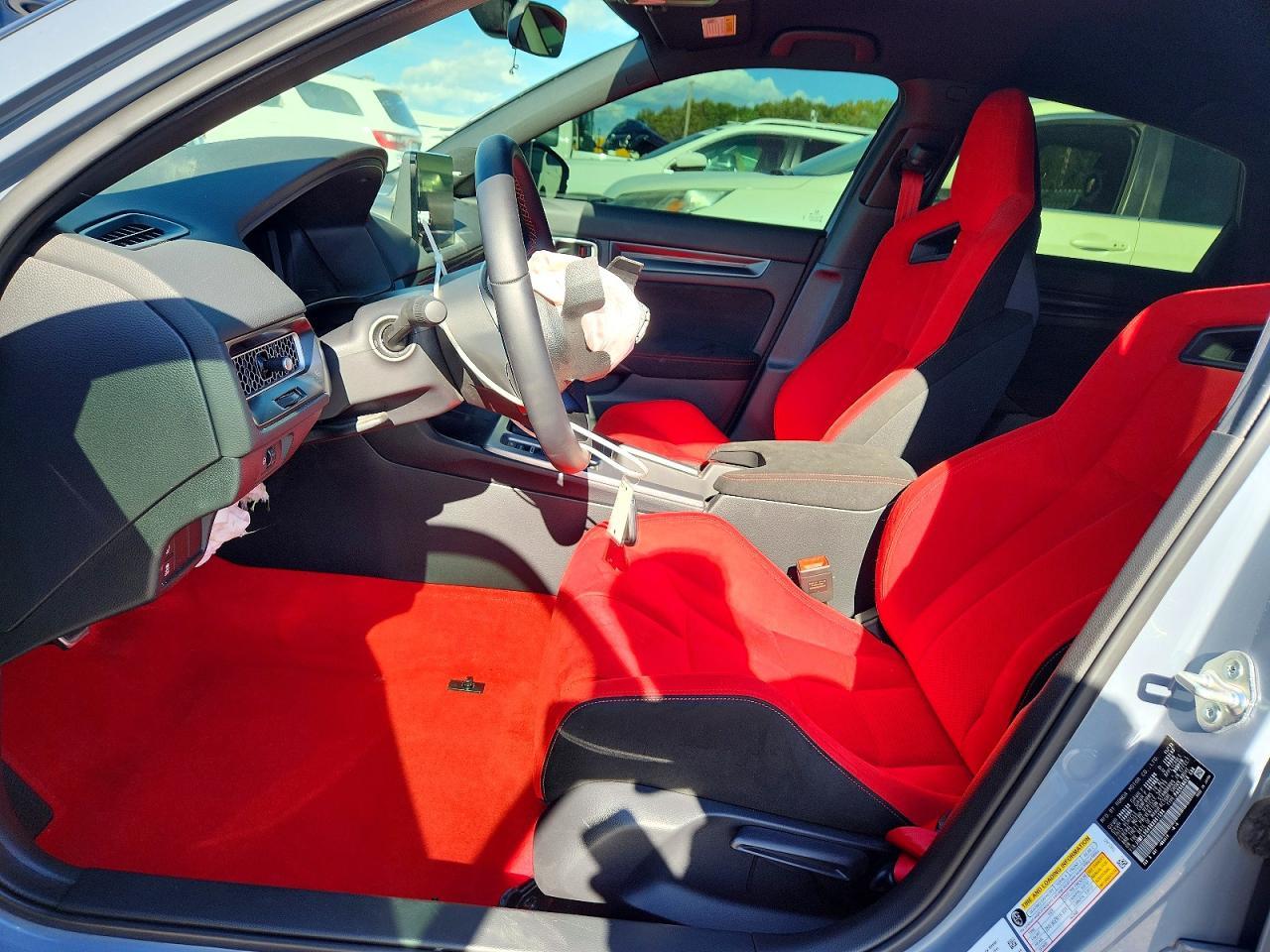 2024 Honda Civic Type R Manual - Image 7