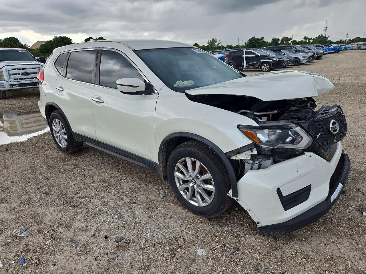 2017 Nissan Rogue Sv - Фото 4