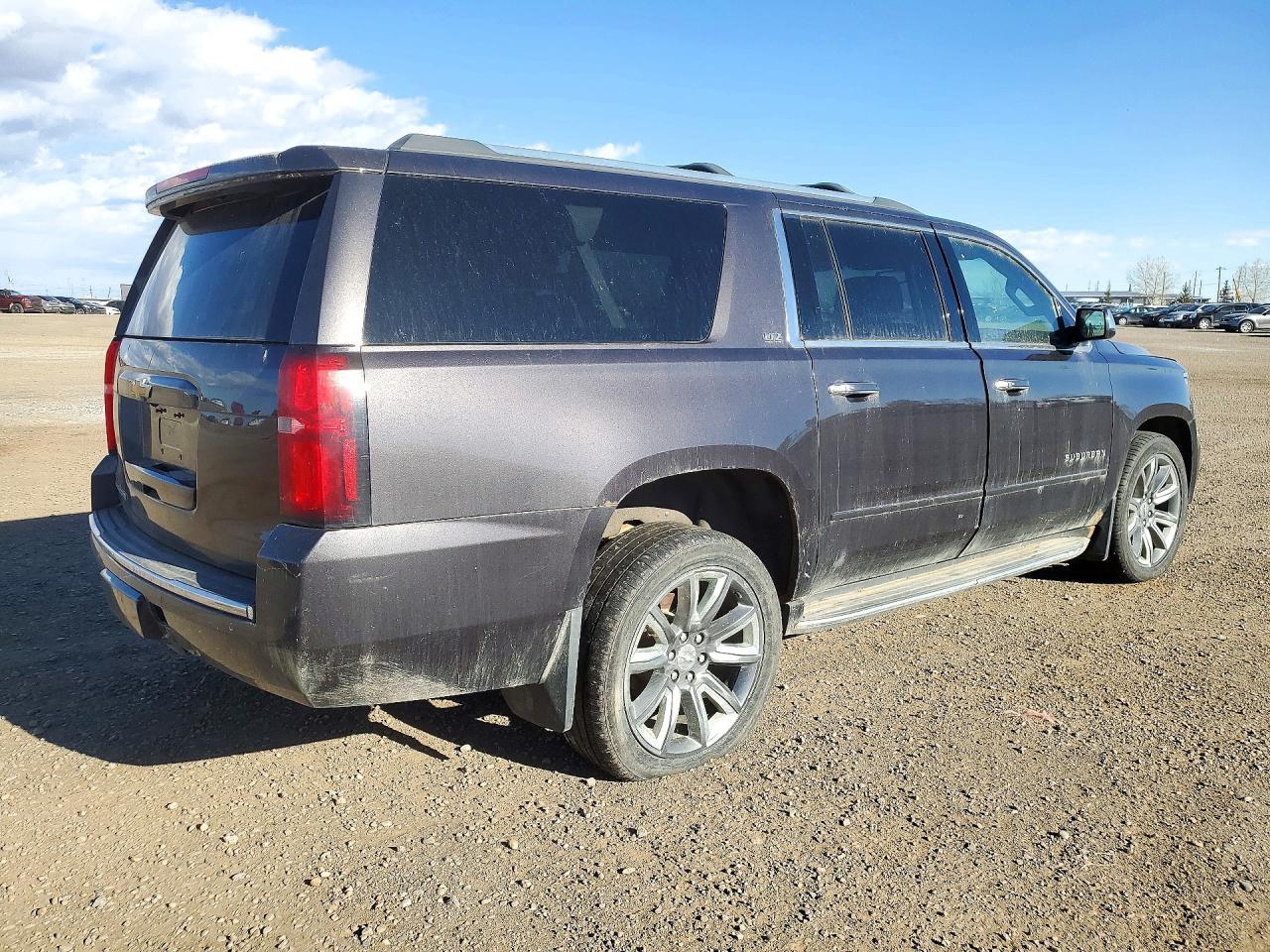 2015 Chevrolet Suburban K1500 Ltz - Фото 3