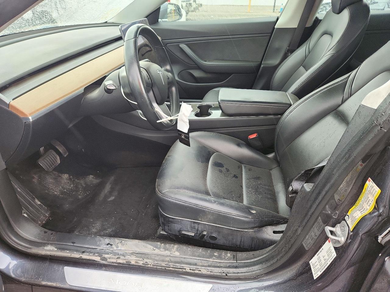 2018 Tesla Model 3 - Image 7