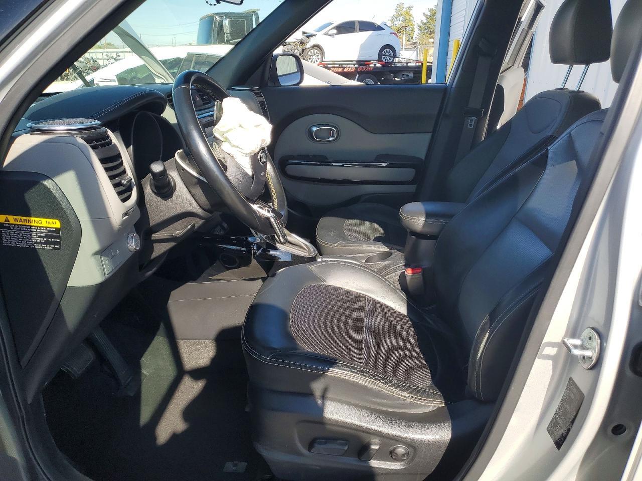 2014 Kia Soul + - Фото 7