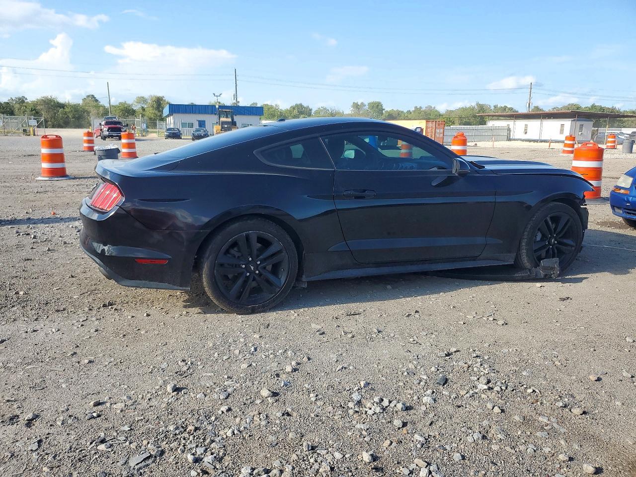 2017 Ford Mustang - Image 3