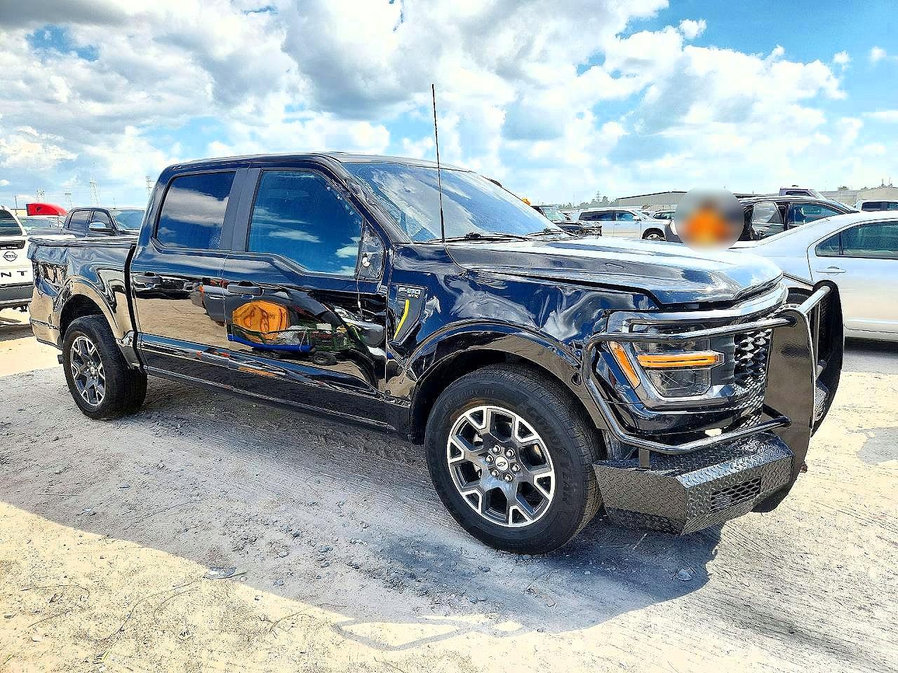 2025 Ford F150 Stx - Image 4