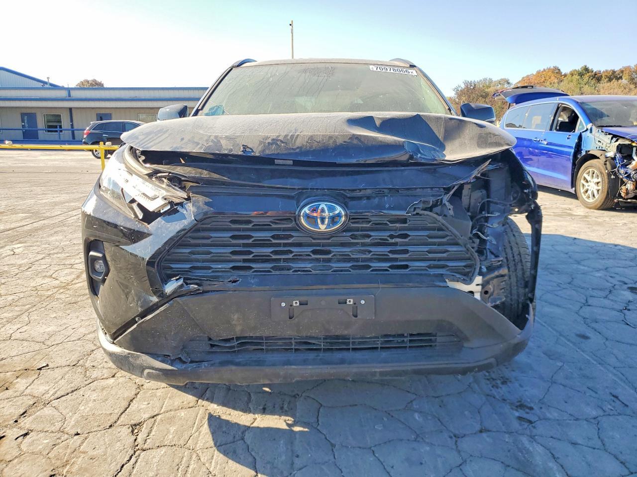 2022 Toyota Rav4 Xle Premium - Фото 5