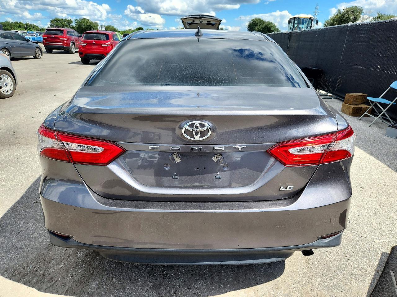 2018 Toyota Camry Le - Image 6
