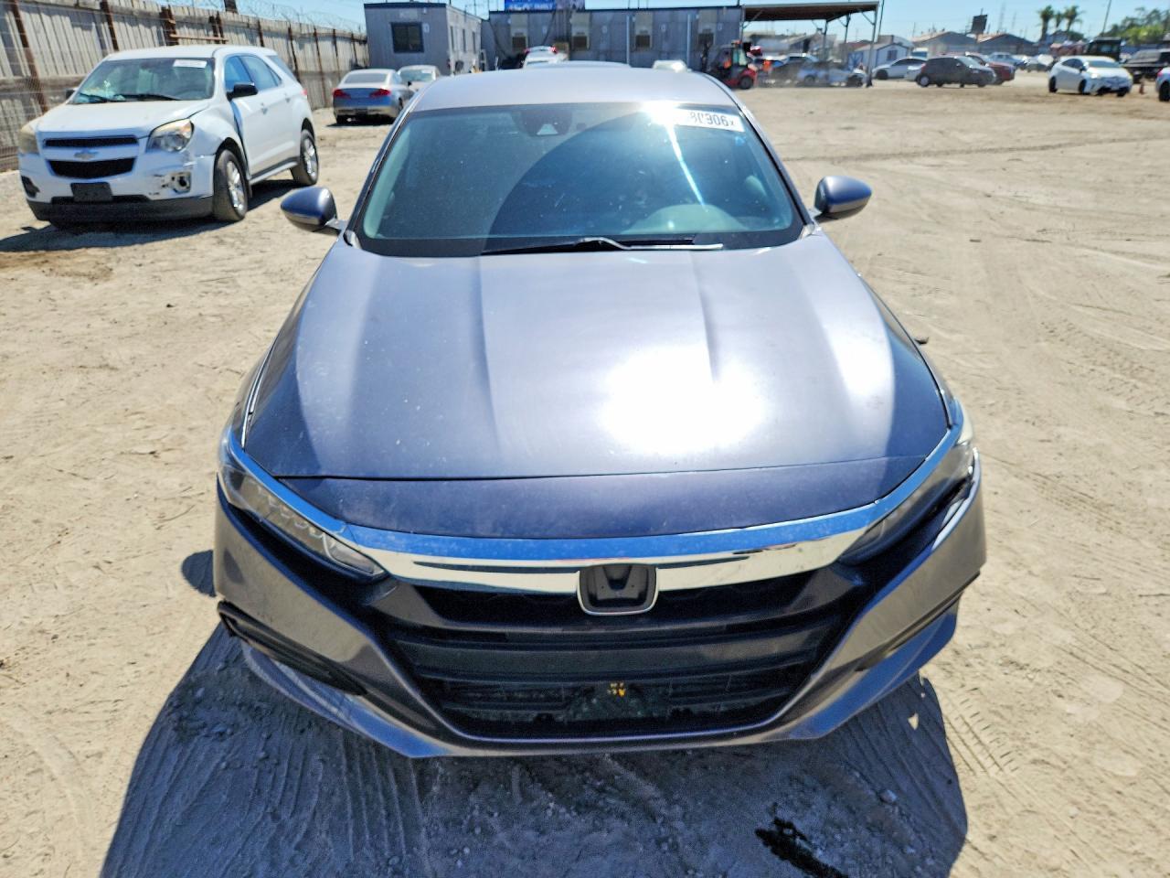 2018 Honda Accord Lx - Фото 5