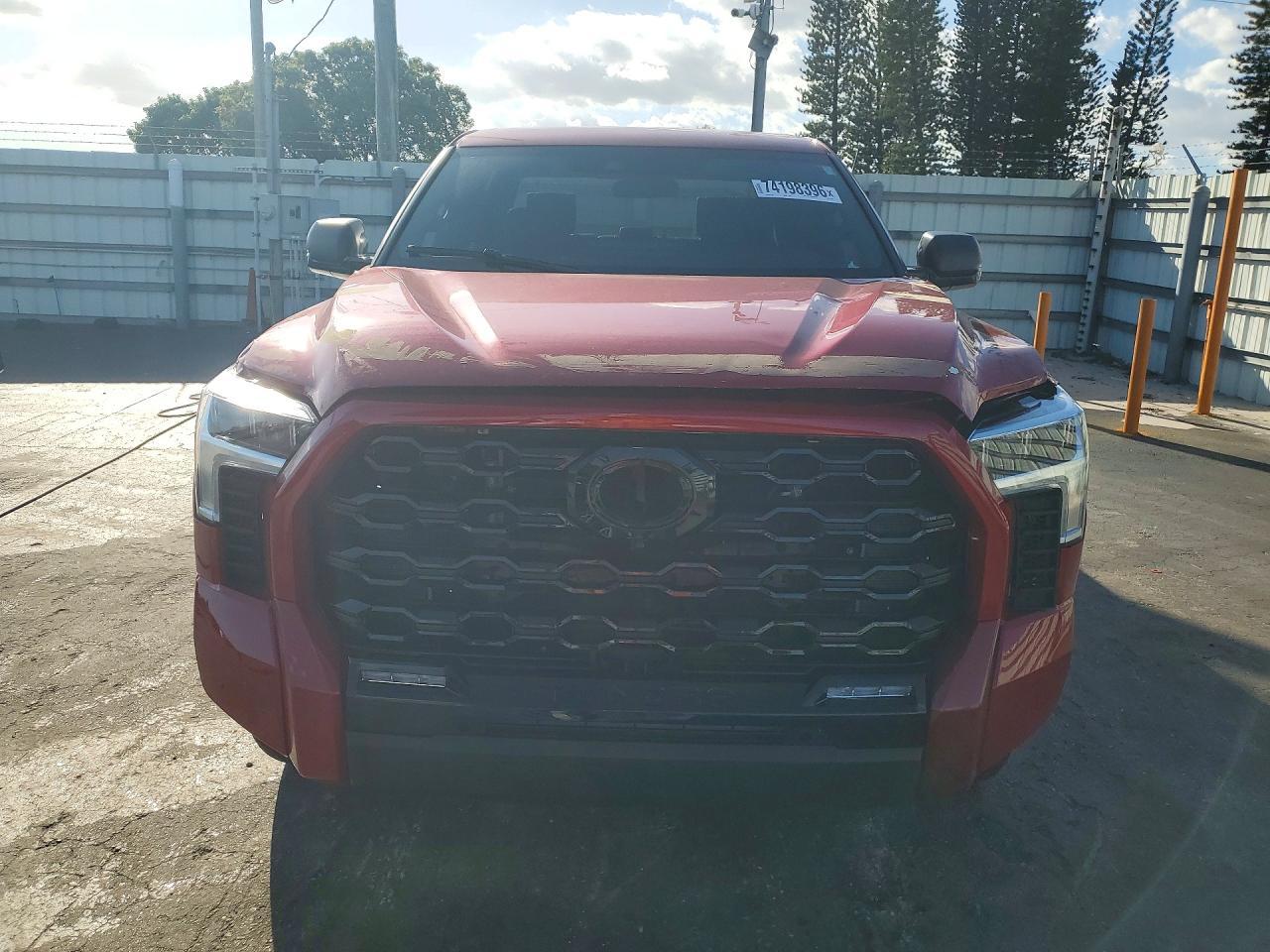 2025 Toyota Tundra Sr5 - Image 5