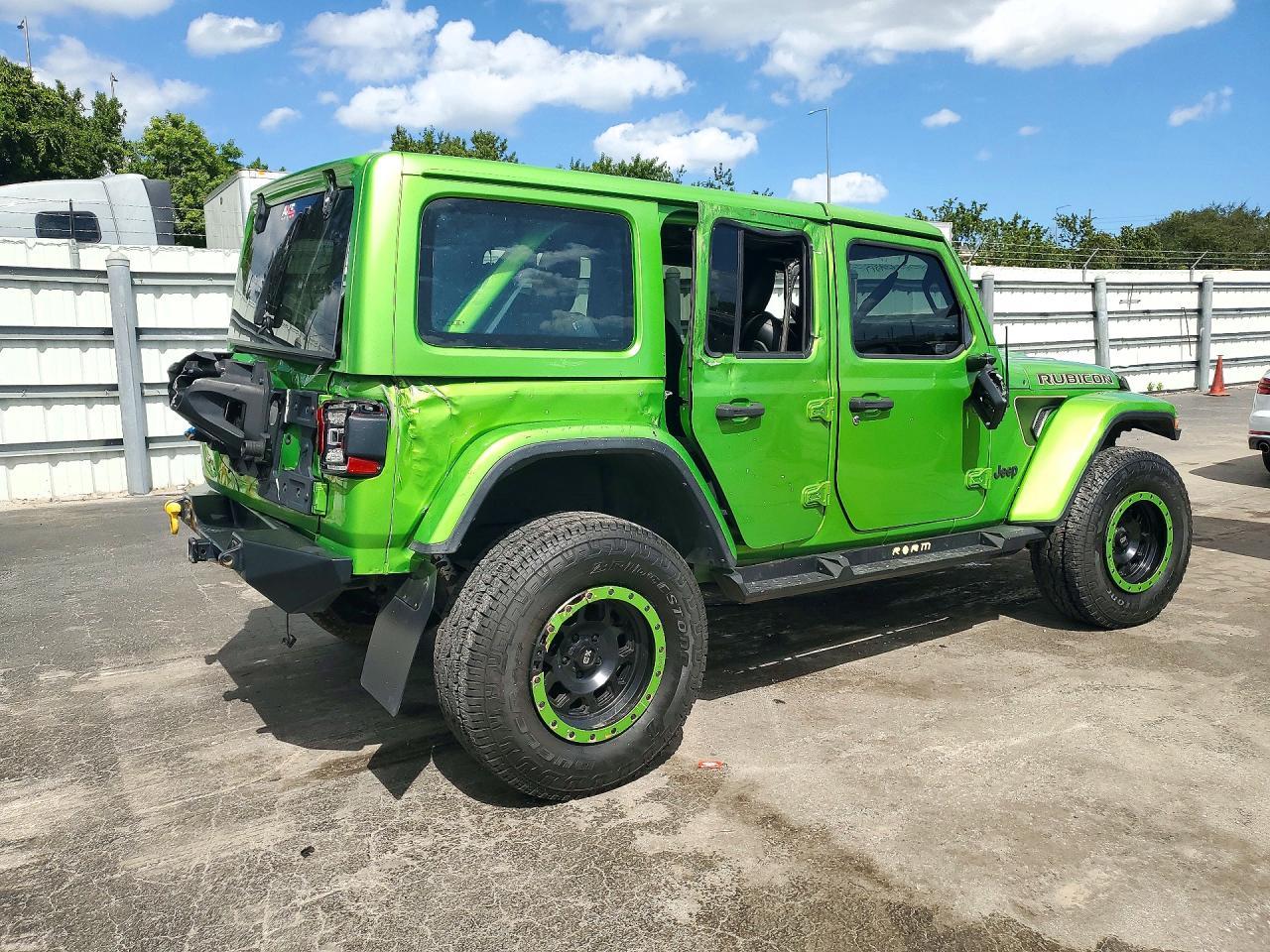 2019 Jeep Wrangler Unlimited Rubicon - Image 3