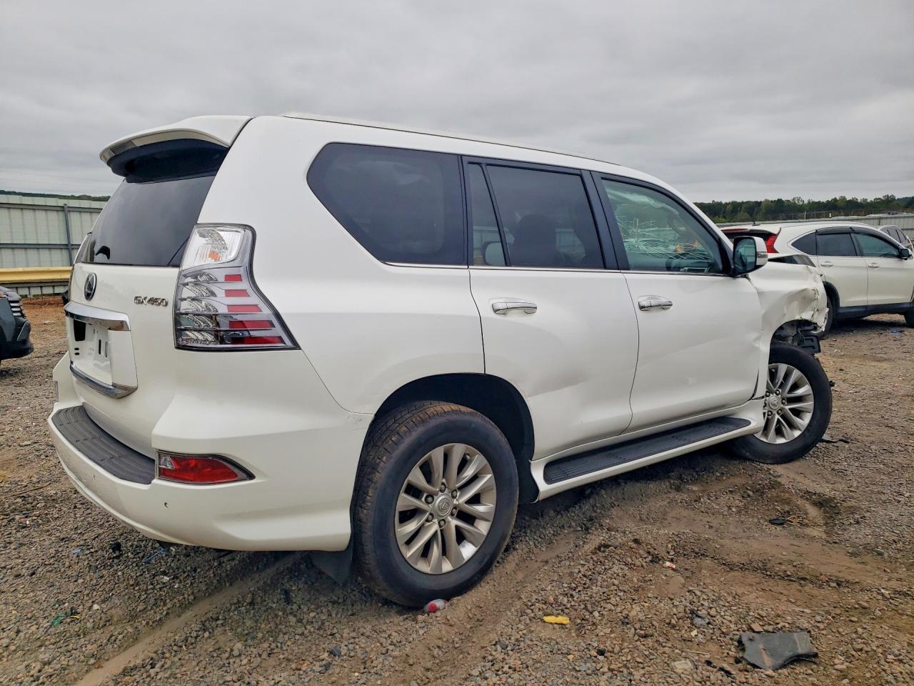 2021 Lexus Gx 460 Premium - Фото 3