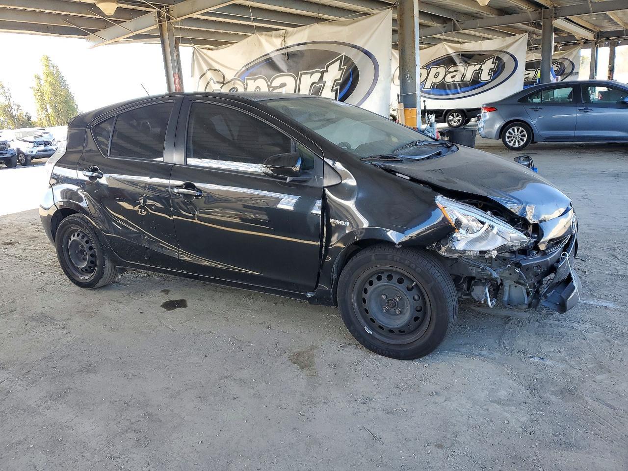 2014 Toyota Prius C Two - Фото 4