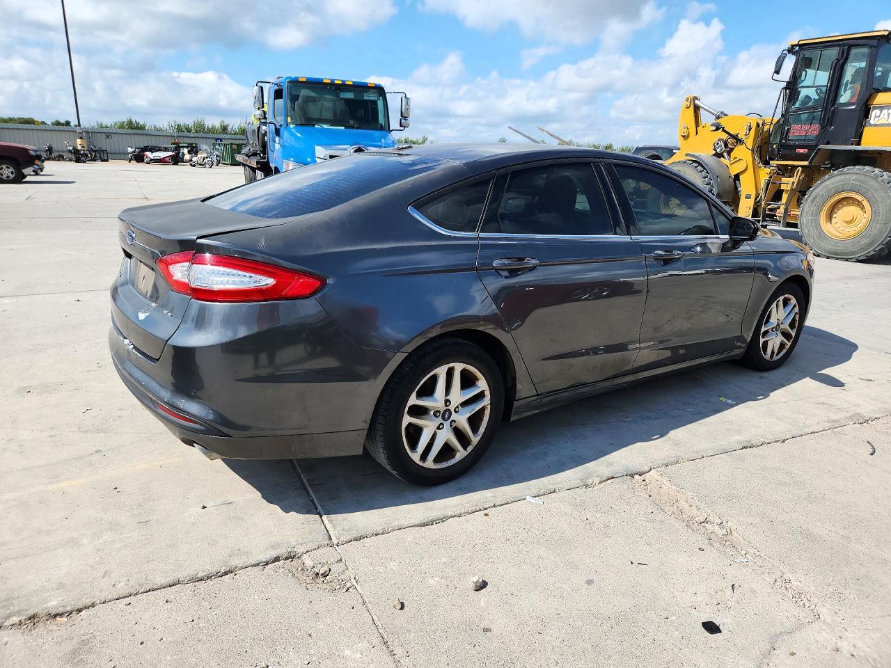 2016 Ford Fusion Se - Фото 3