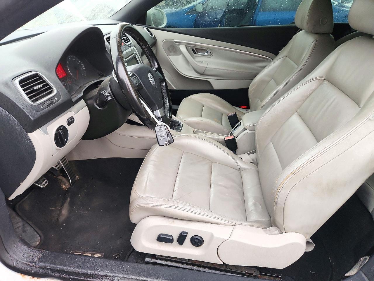 2007 Volkswagen Eos 2.0T Sport - Фото 7