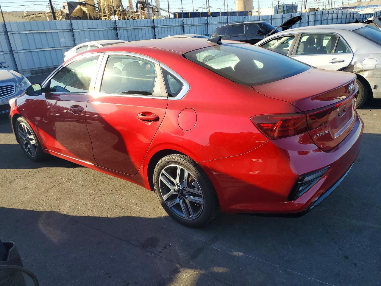 2019 Kia Forte Ex - Фото 2