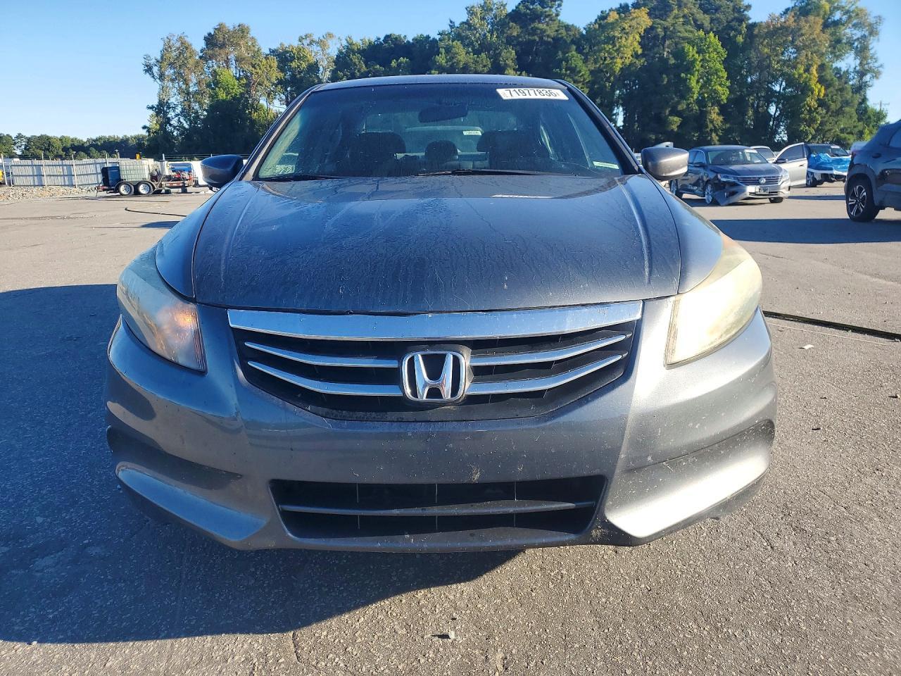 2011 Honda Accord Lx - Image 5