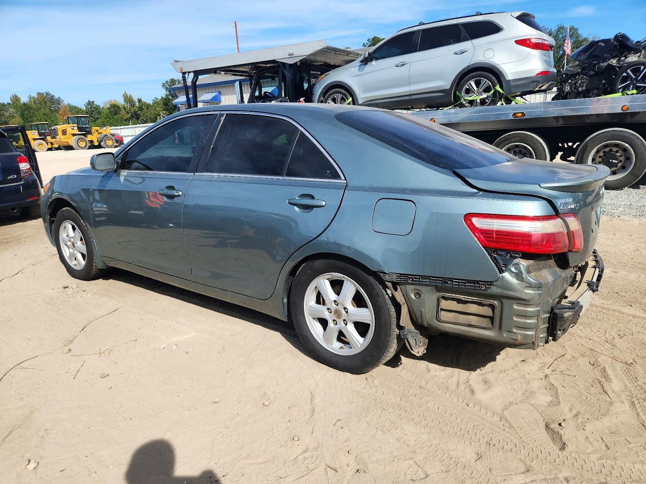 2008 Toyota Camry Le - Фото 2
