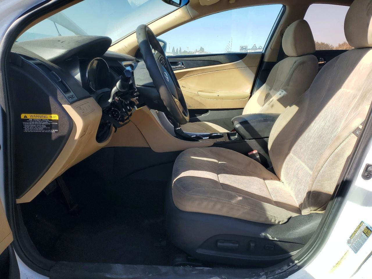 2013 Hyundai Sonata Gls - Image 7