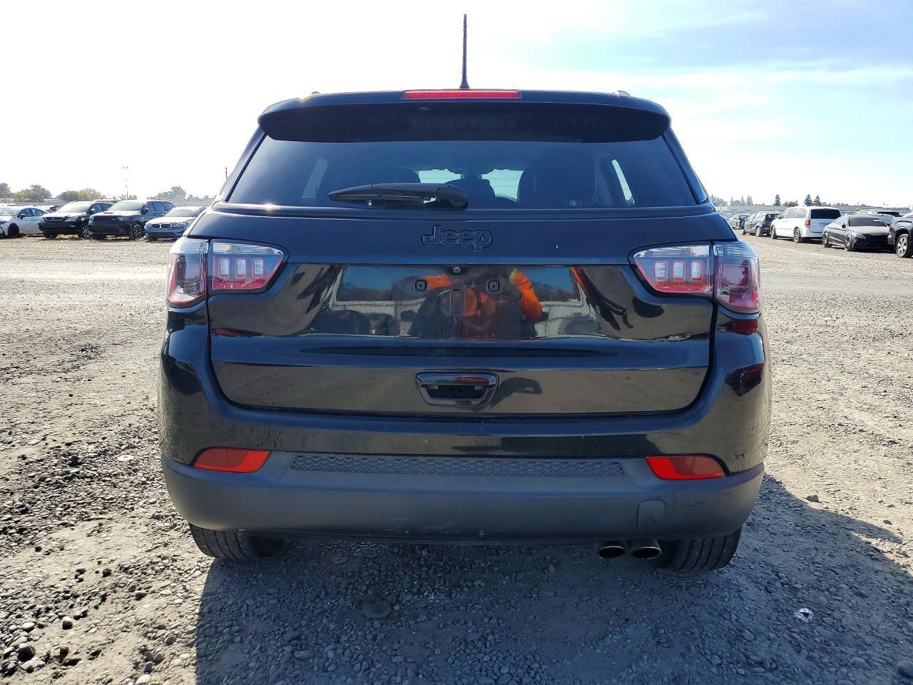 2021 Jeep Compass Latitude - Фото 6