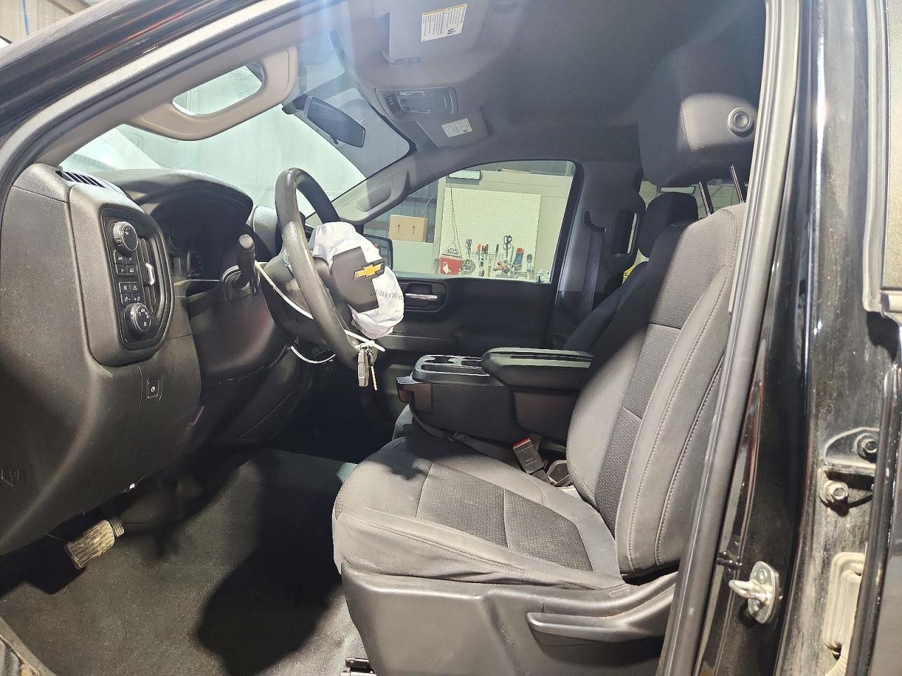 2021 Chevrolet Silverado K1500 Custom - Image 7