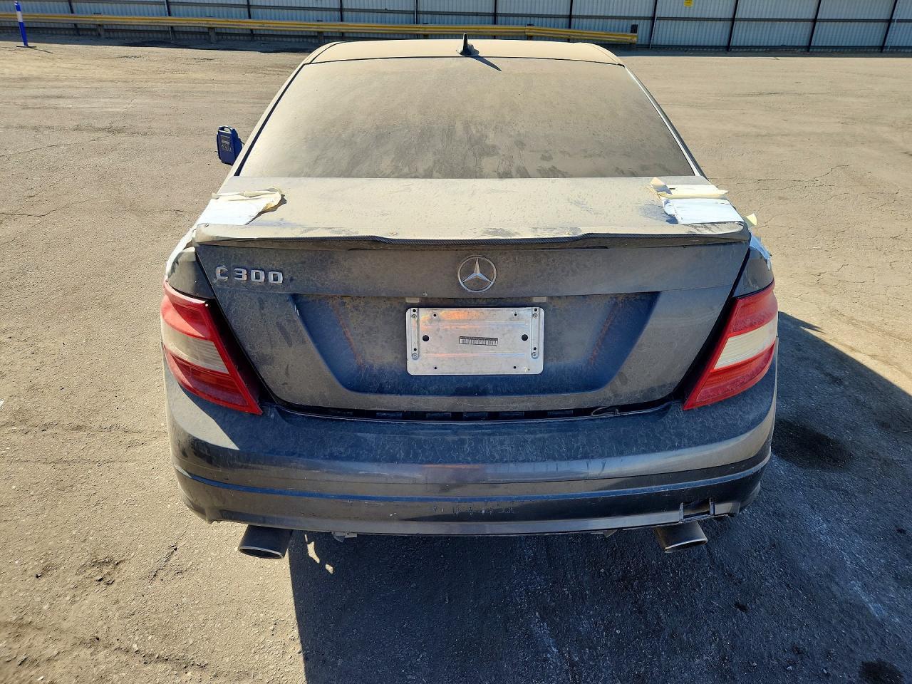 2011 Mercedes-Benz C 300 - Фото 6