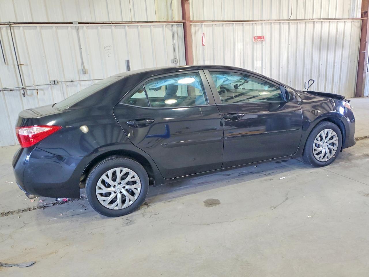 2018 Toyota Corolla Le - Фото 3