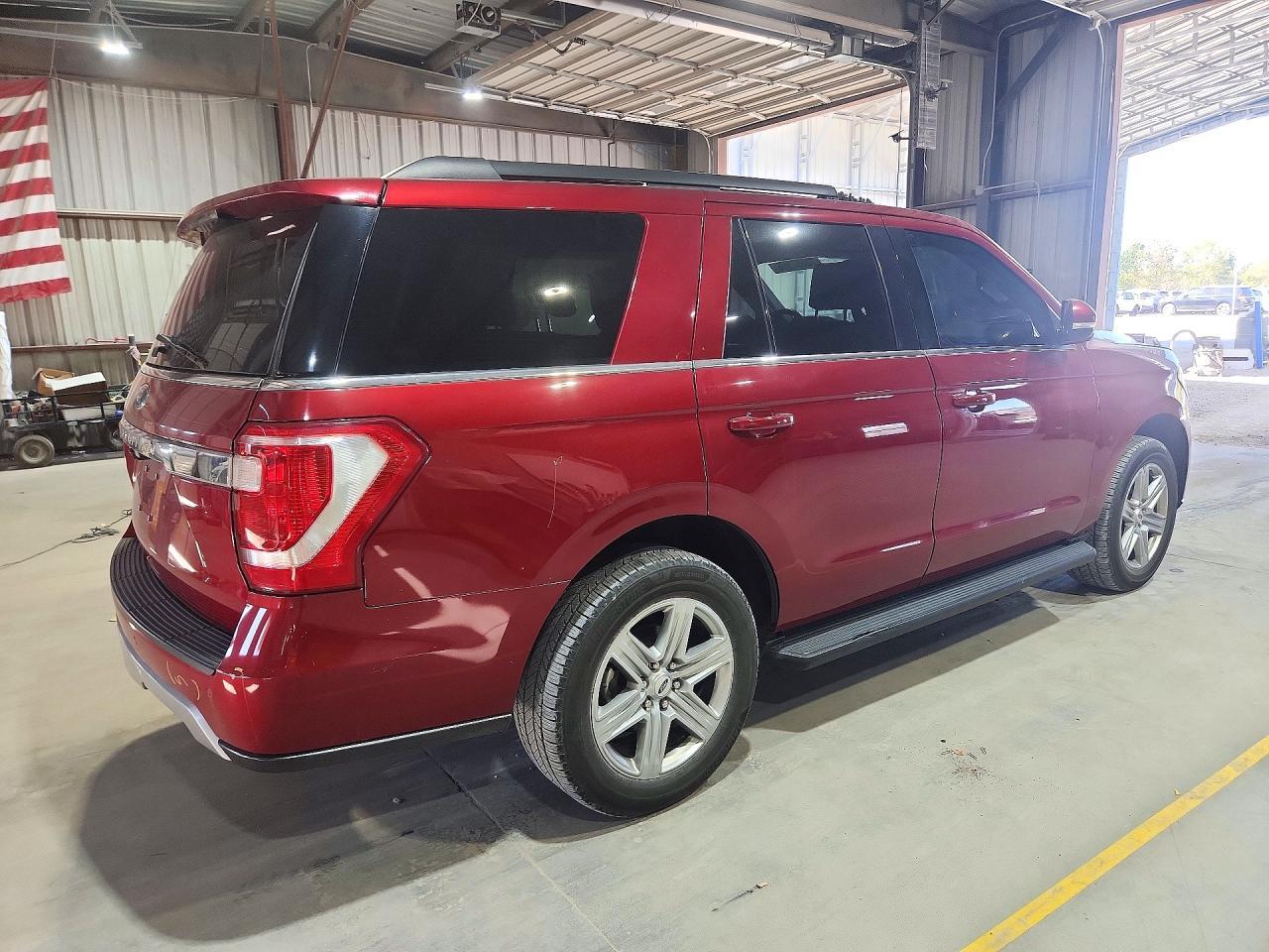 2019 Ford Expedition Xlt - Image 3