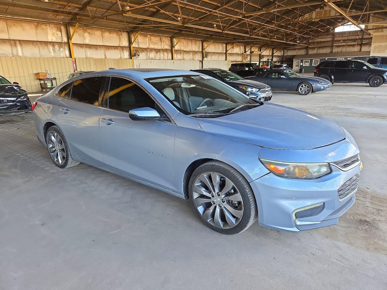 2017 Chevrolet Malibu Premier - Фото 4