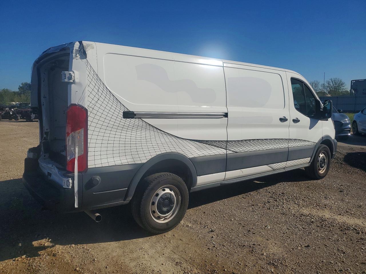 2024 Ford Transit T-250 Low Roof Delivery Van - Фото 3