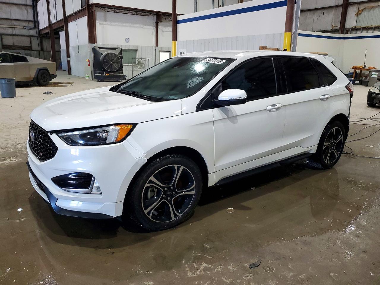 2020 Ford Edge St