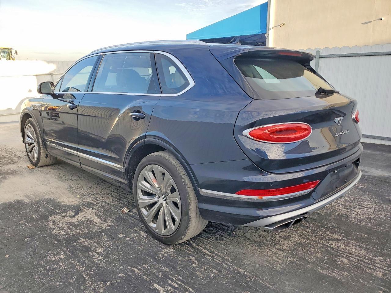 2023 Bentley Bentayga - Image 2