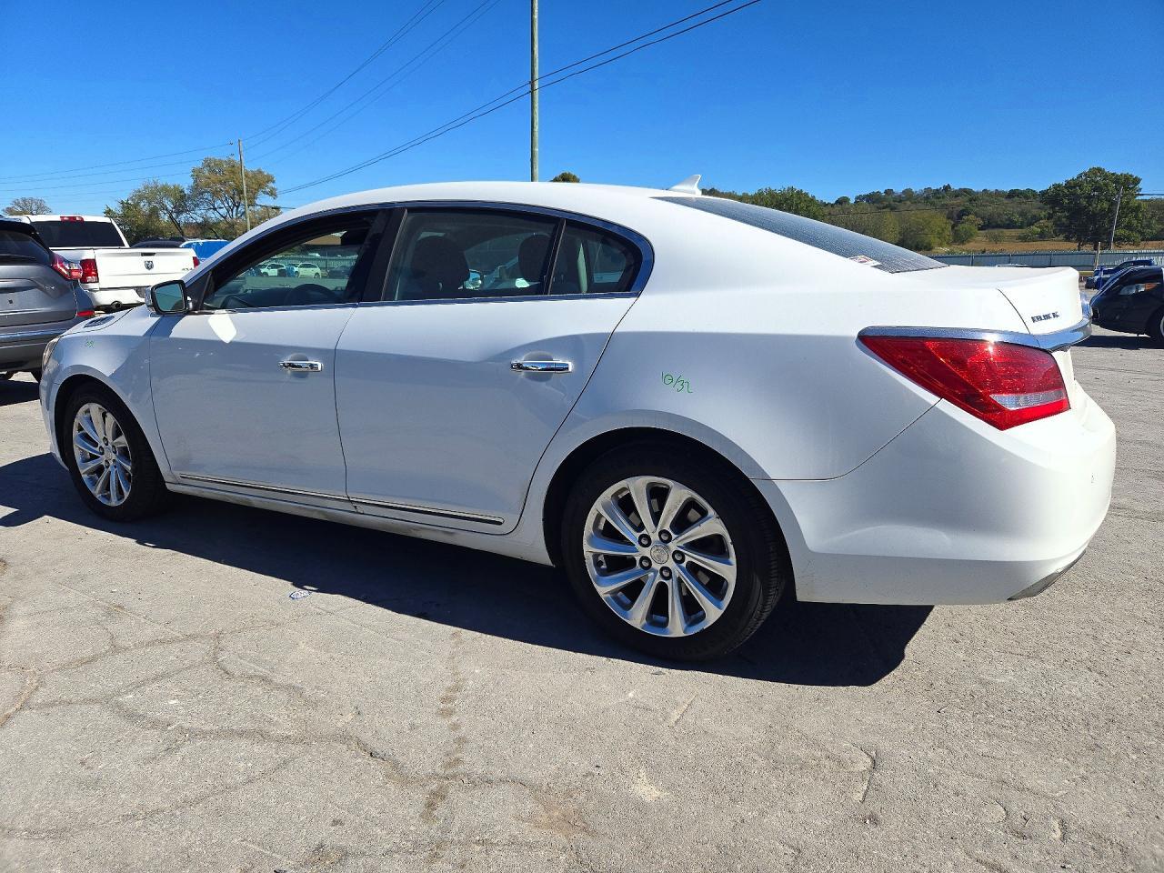 2014 Buick Lacrosse - Image 2