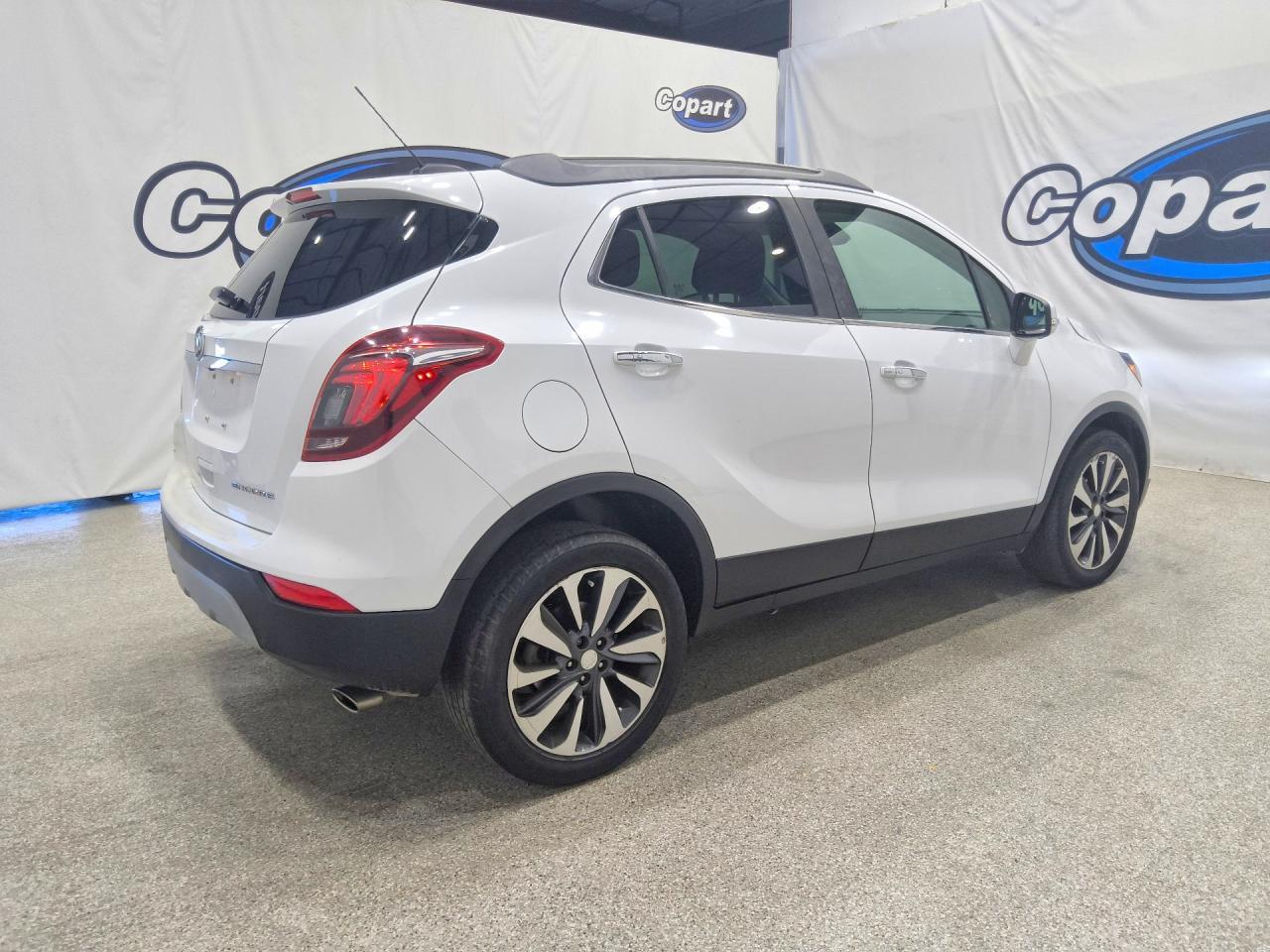 2020 Buick Encore Essence - Image 3