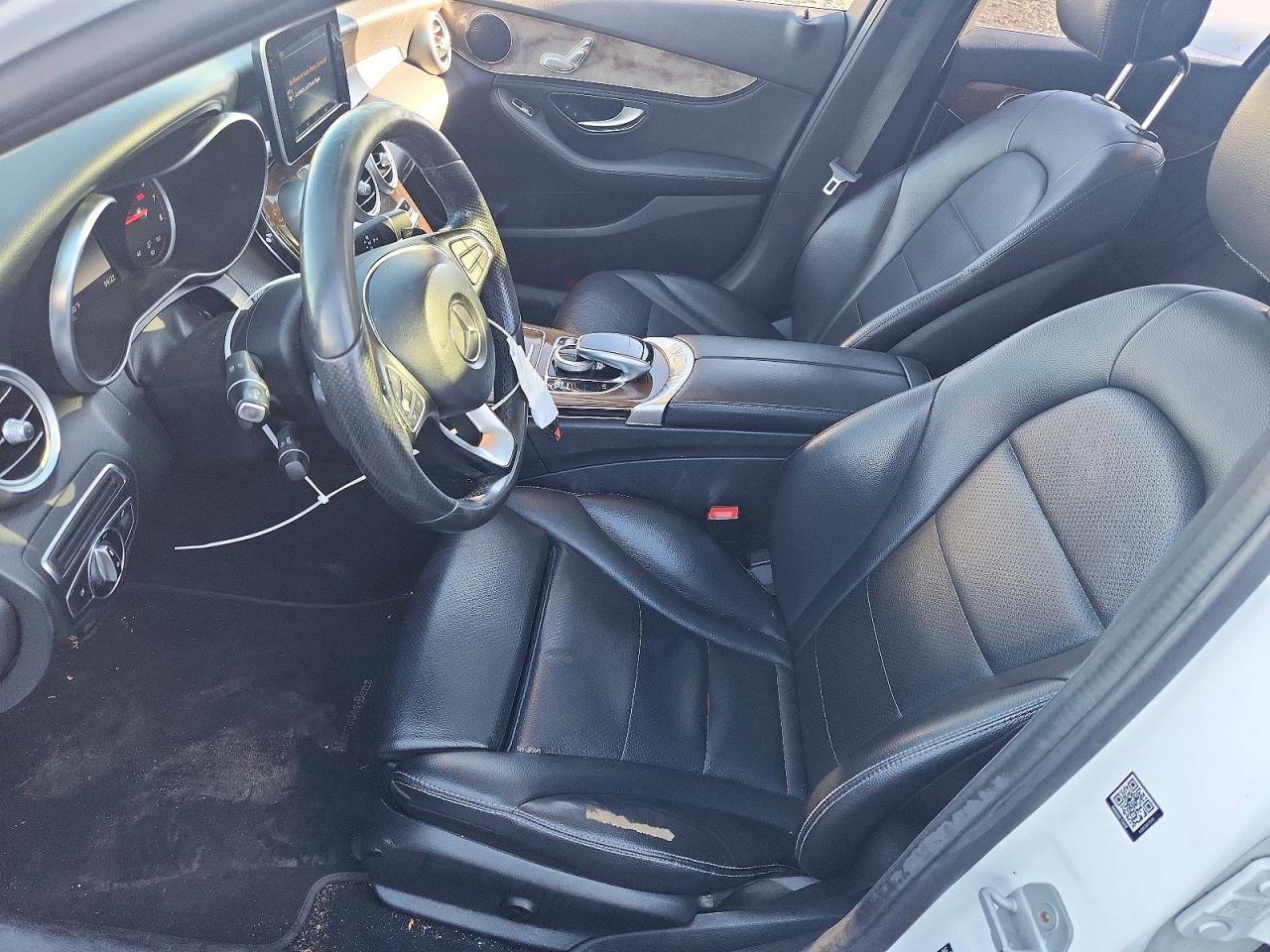 2016 Mercedes-Benz C 300 - Image 7