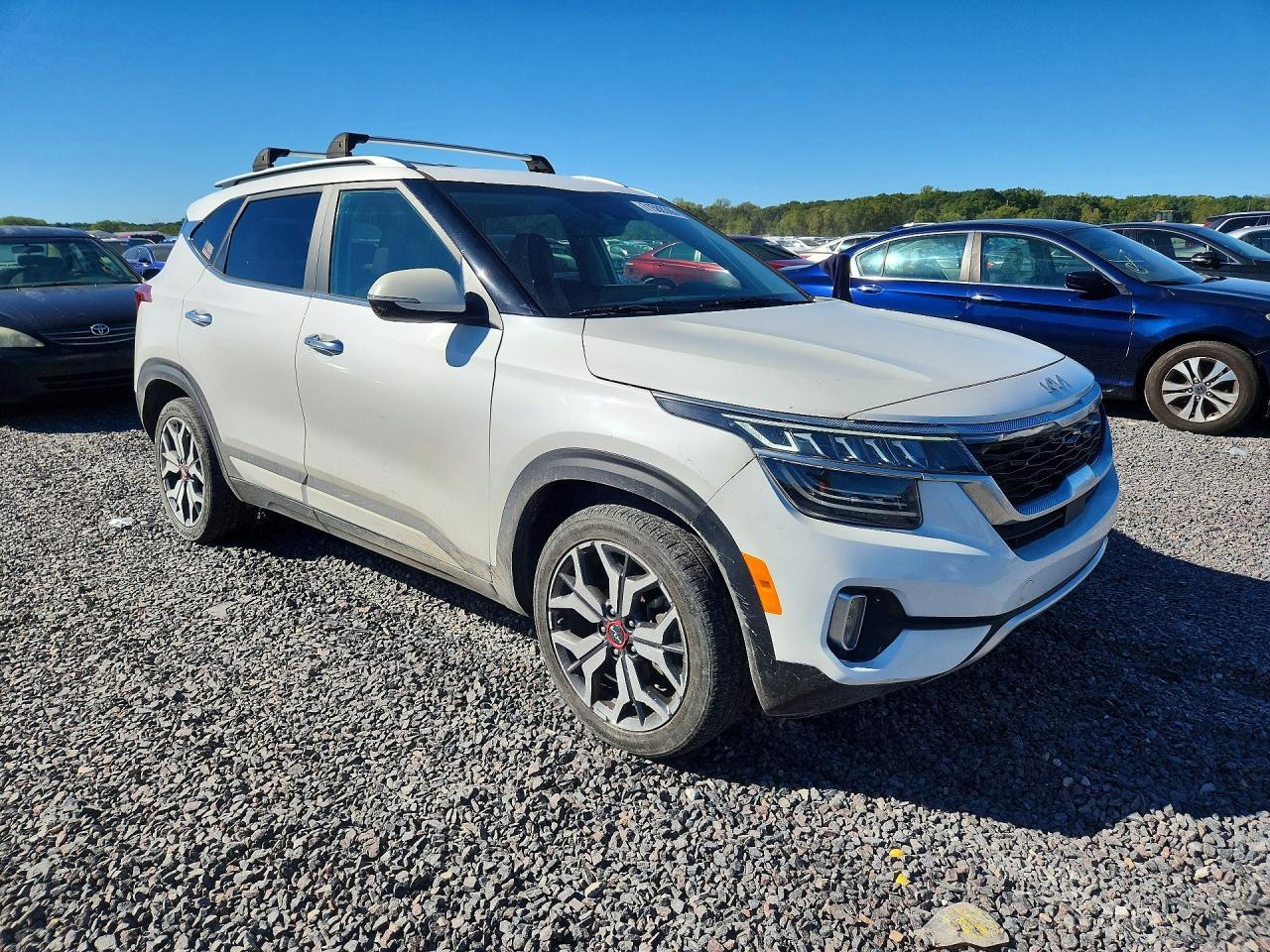 2023 Kia Seltos Sx - Image 4