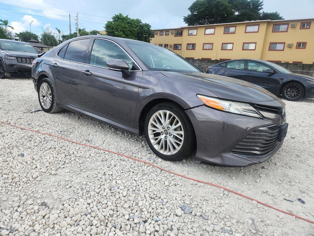 2018 Toyota Camry Xle - Фото 4
